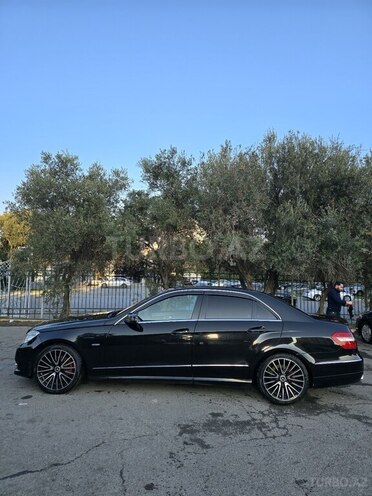 Mercedes E 220 2010, 310,000 km - 2.1 л - Bakı