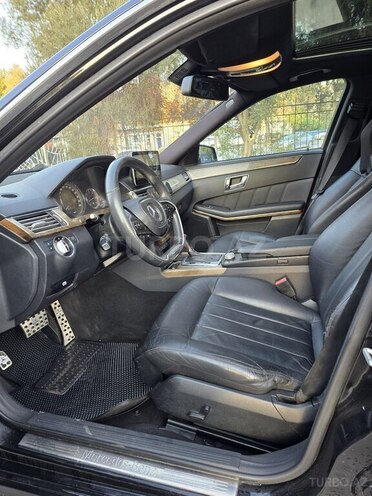 Mercedes E 220 2010, 310,000 km - 2.1 л - Bakı
