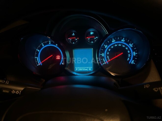 Chevrolet Cruze 2014, 256,733 km - 1.4 л - Bakı