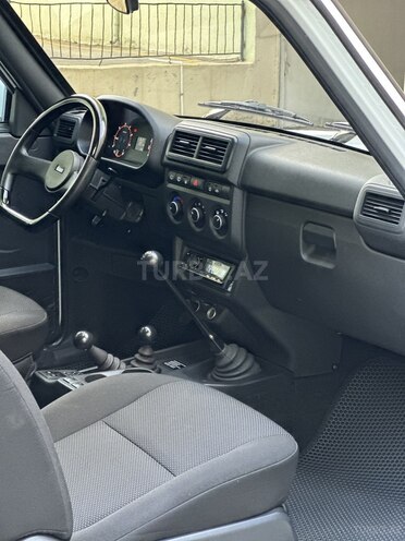 LADA (VAZ) Niva 2024, 12,955 km - 1.7 l - Bakı
