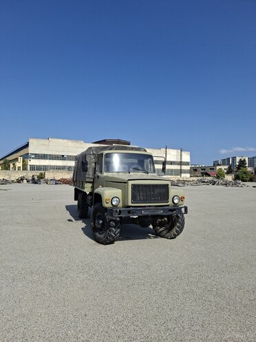 GAZ 3308-1