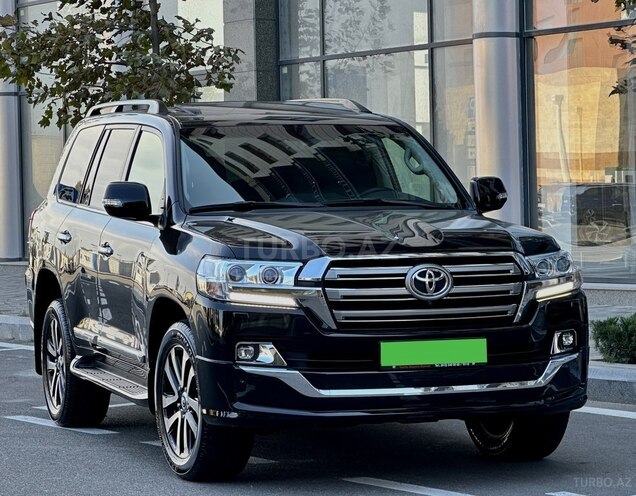 Toyota Land Cruiser 2017, 98,000 km - 4.6 l - Bakı