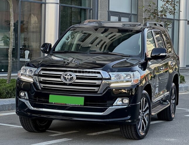 Toyota Land Cruiser 2017, 98,000 km - 4.6 l - Bakı