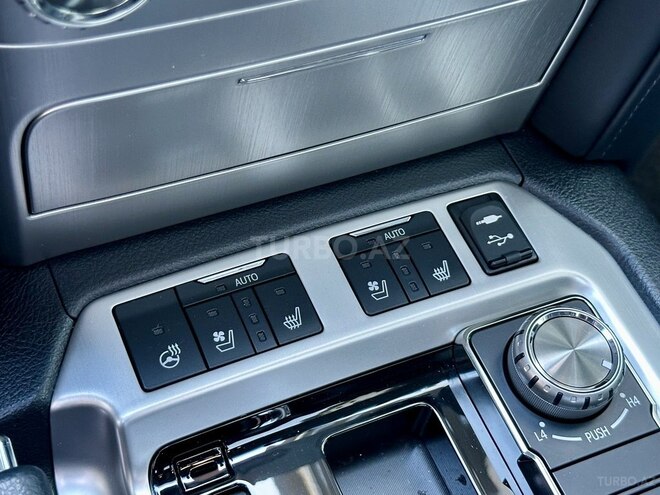 Toyota Land Cruiser 2017, 98,000 km - 4.6 l - Bakı