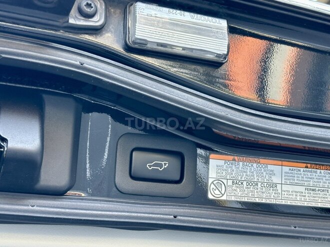 Toyota Land Cruiser 2017, 98,000 km - 4.6 l - Bakı