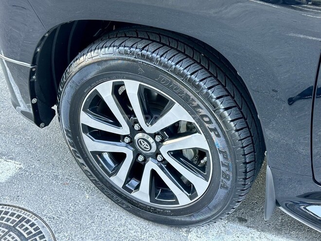 Toyota Land Cruiser 2017, 98,000 km - 4.6 l - Bakı