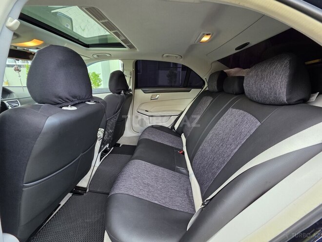 Mercedes E 250 2013, 293,000 km - 2.1 l - Bakı