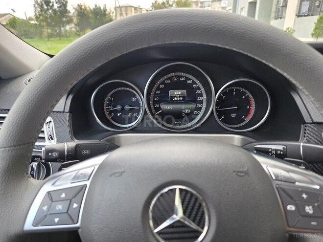 Mercedes E 250 2013, 293,000 km - 2.1 l - Bakı