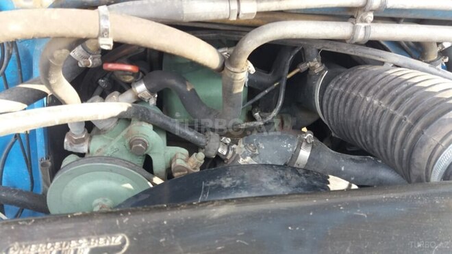 Mercedes 609 D 1992, 364,000 km - 4.0 l - Quba