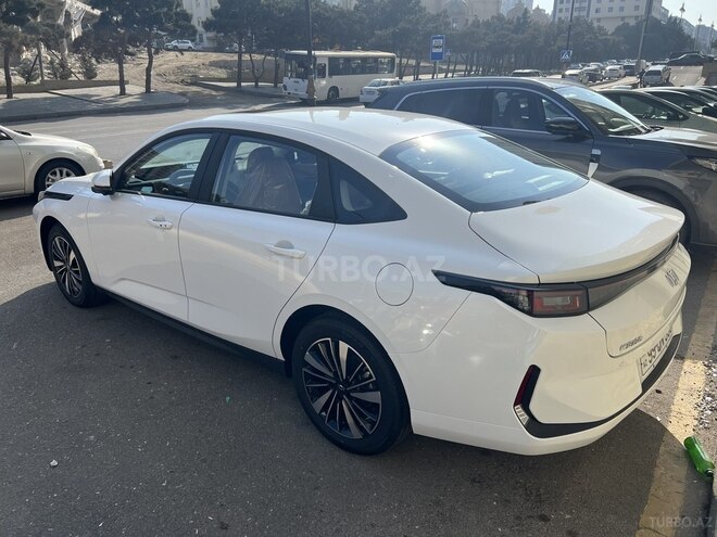 Changan Qiyuan A05 2025, 0 km - 1.5 л - Bakı