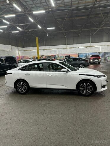 Changan Qiyuan A05 2025, 0 km - 1.5 л - Bakı