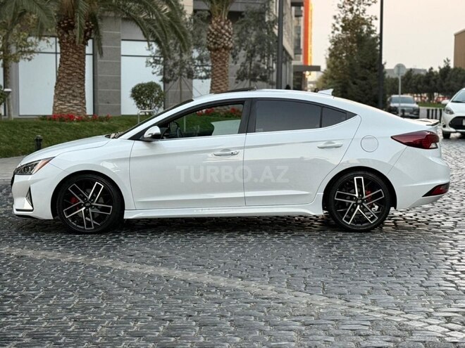 Hyundai Elantra 2019, 77,249 km - 1.6 l - Bakı