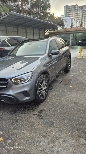 Mercedes GLC 200 4MATIC 2020, 28,000 km - 2.0 l - Bakı