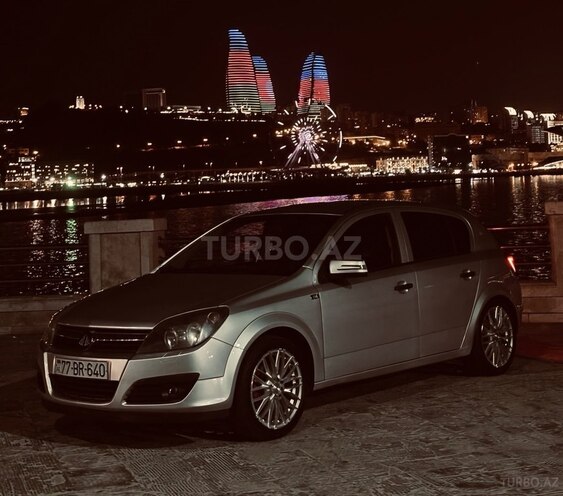 Opel Astra 2005, 245,000 km - 1.4 l - Bakı