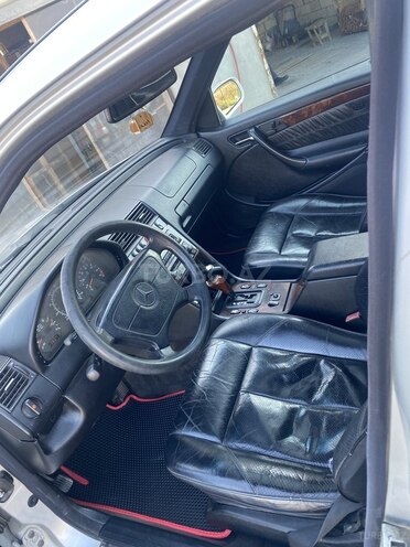 Mercedes C 230 1997, 191,123 km - 2.3 l - Bakı