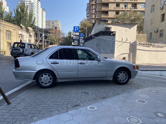Mercedes C 230 1997, 191,123 km - 2.3 l - Bakı