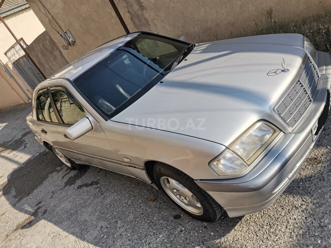 Mercedes C 220 2000, 469,000 km - 2.2 l - Xırdalan