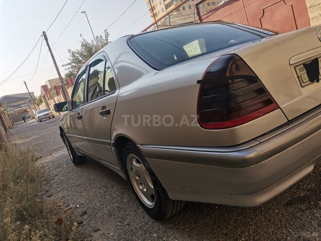 Mercedes C 220 2000, 469,000 km - 2.2 l - Xırdalan