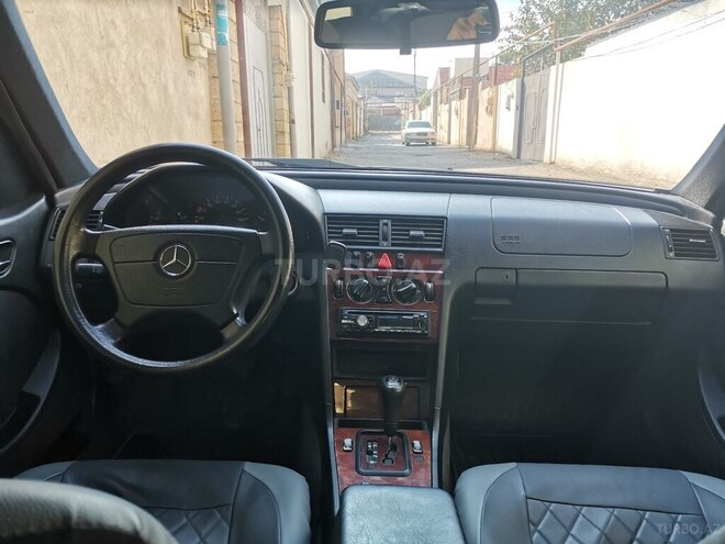 Mercedes C 220 2000, 469,000 km - 2.2 l - Xırdalan