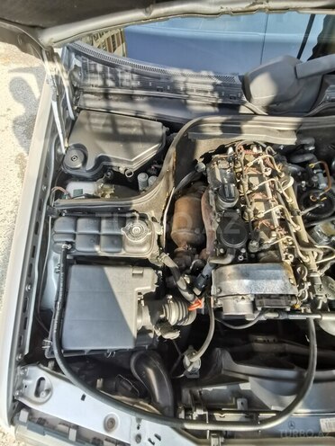 Mercedes C 220 2000, 469,000 km - 2.2 l - Xırdalan