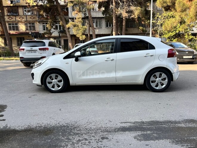 Kia Rio-3