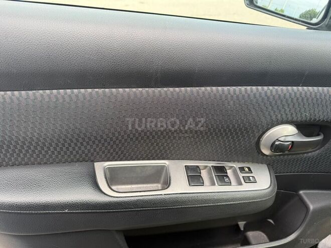 Nissan Tiida 2011, 86,000 km - 1.6 l - Bakı