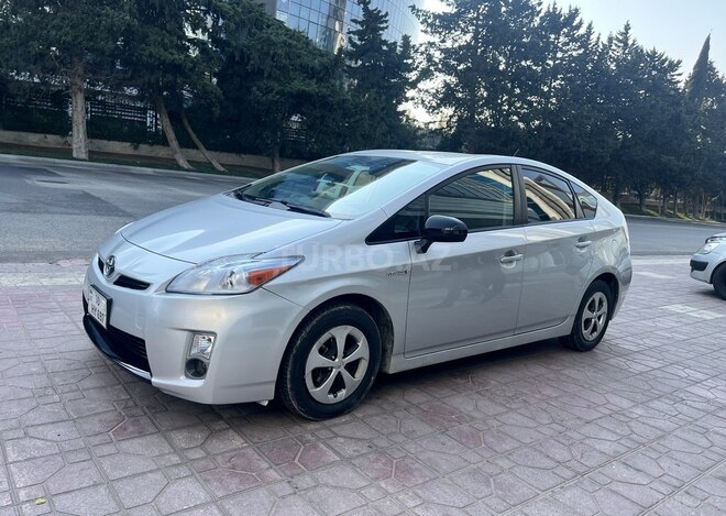 Toyota Prius 2011, 230,000 km - 1.8 l - Bakı