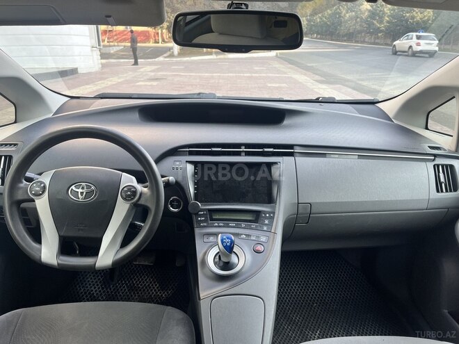 Toyota Prius 2011, 230,000 km - 1.8 l - Bakı