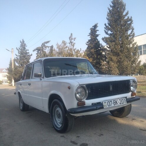 LADA (VAZ) 21013 1986, 24,800 km - 1.2 l - Salyan