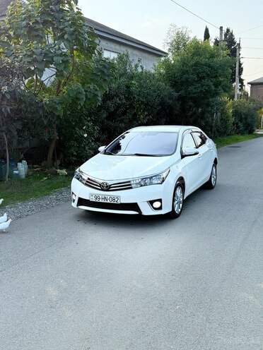 Toyota Corolla 2014, 167,555 km - 1.6 l - Masallı