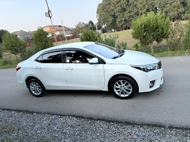 Toyota Corolla 2014, 167,555 km - 1.6 l - Masallı