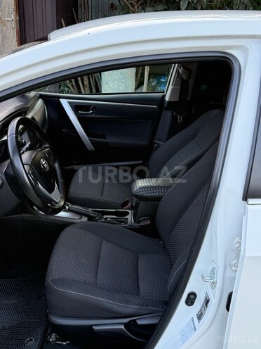 Toyota Corolla 2014, 167,555 km - 1.6 l - Masallı