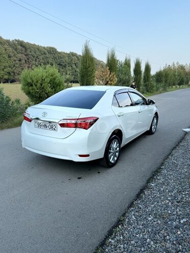 Toyota Corolla 2014, 167,555 km - 1.6 l - Masallı