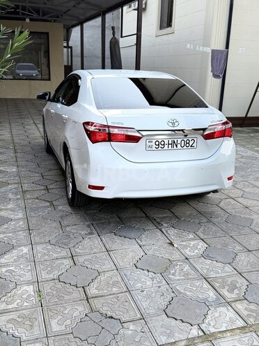 Toyota Corolla 2014, 167,555 km - 1.6 l - Masallı