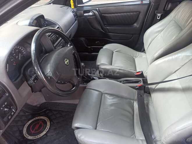 Opel Astra 2001, 220,000 km - 2.2 l - Bakı
