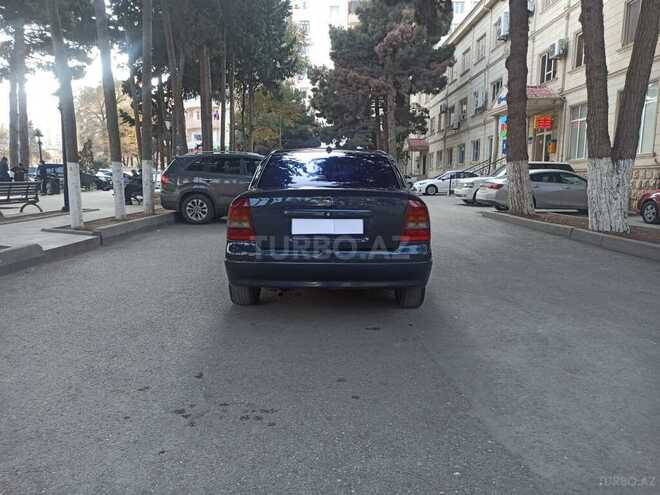 Opel Astra 2001, 220,000 km - 2.2 l - Bakı