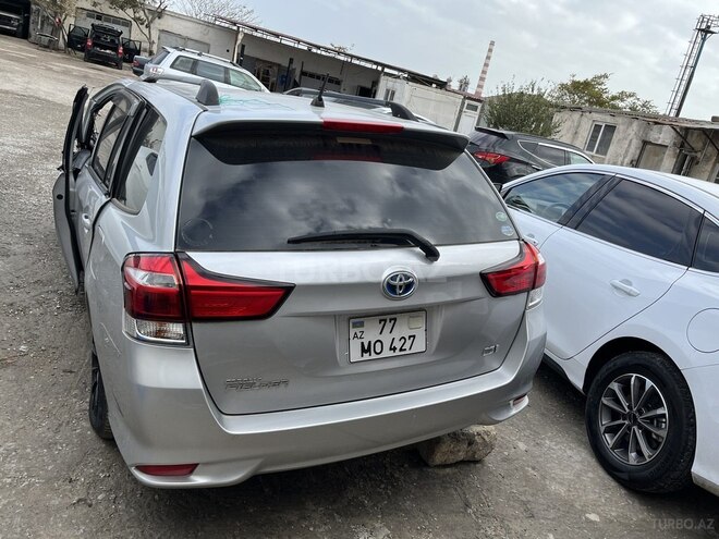 Toyota Corolla Fielder 2015, 98,000 km - 1.5 l - Bakı