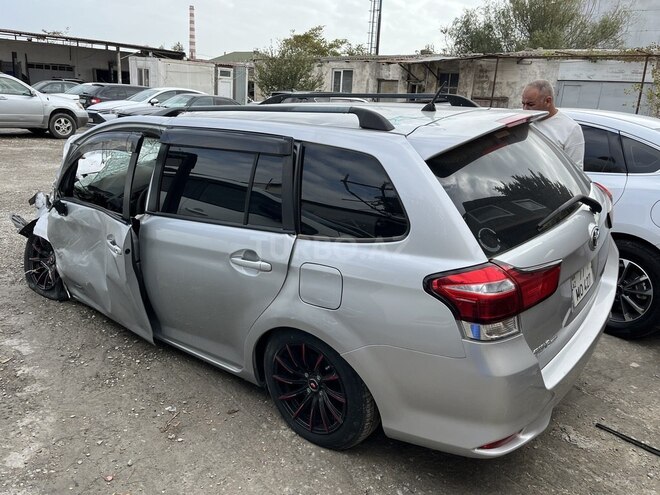 Toyota Corolla Fielder 2015, 98,000 km - 1.5 l - Bakı
