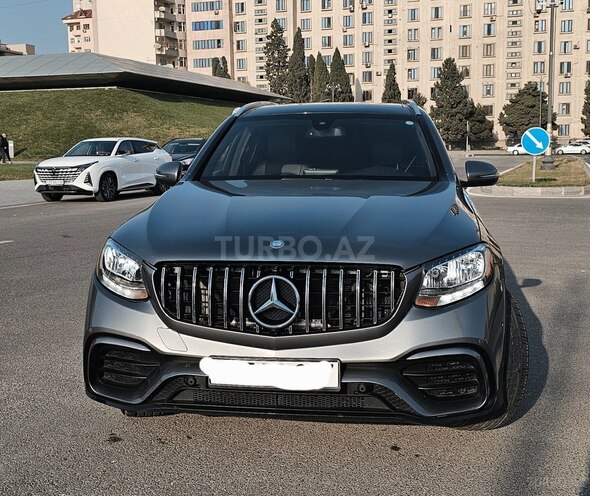 Mercedes GLC 300 2017, 95,600 km - 2.0 л - Bakı