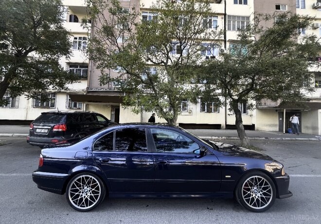 BMW 528 2000, 208,650 km - 2.8 л - Bakı
