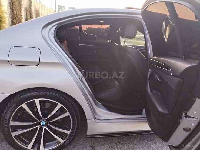 BMW 528 2015, 220,000 km - 2.0 l - Bakı