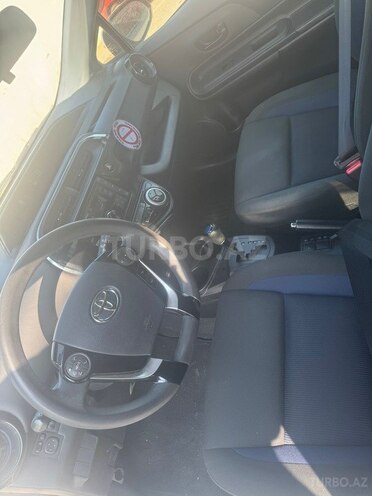 Toyota Aqua 2019, 72,000 km - 1.5 л - Bakı