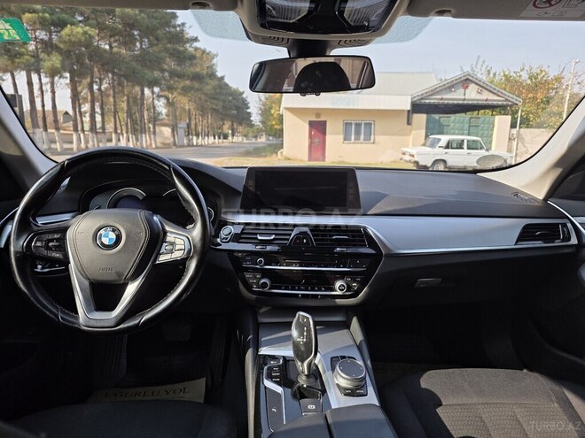 BMW 520 2017, 150,000 km - 2.0 l - Bakı