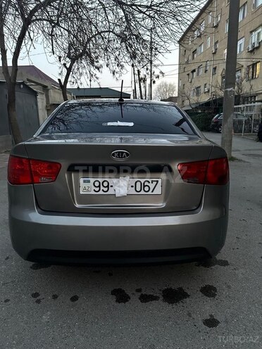 Kia Cerato 2011, 315,000 km - 2.0 l - Bakı