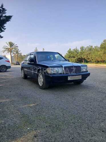 Mercedes 190 1993, 553,000 km - 2.0 l - Astara