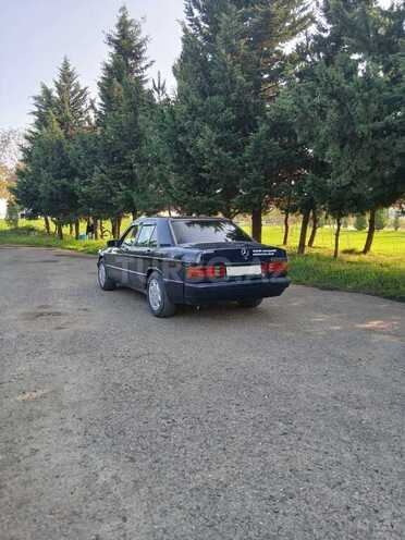 Mercedes 190 1993, 553,000 km - 2.0 l - Astara
