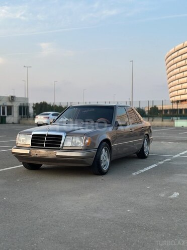 Mercedes 200 E 1990, 280,000 km - 2.0 l - Bakı