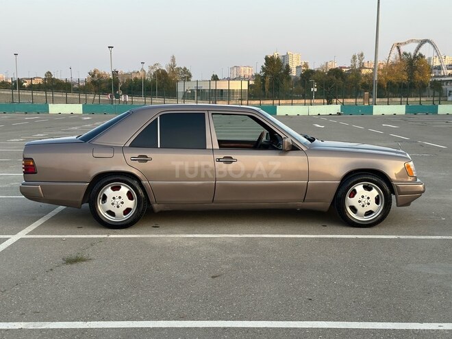 Mercedes 200 E 1990, 280,000 km - 2.0 l - Bakı