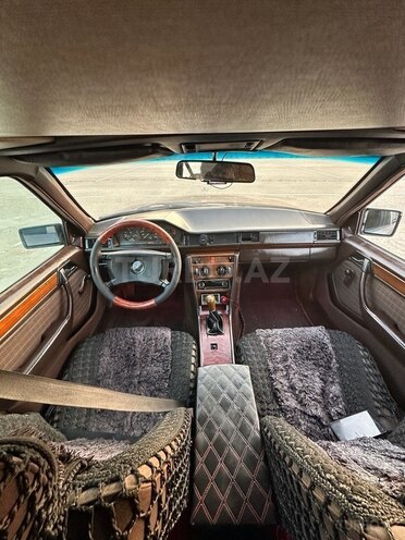 Mercedes 200 E 1990, 280,000 km - 2.0 l - Bakı
