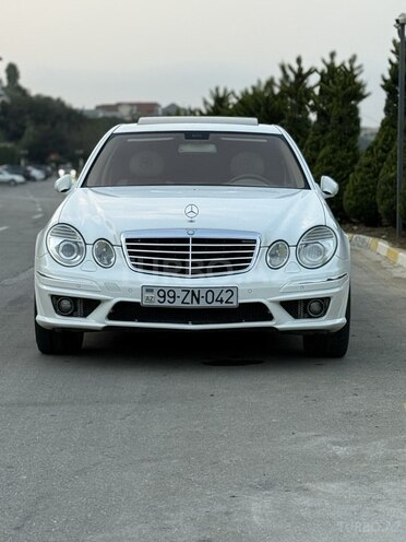 Mercedes E 240 2002, 305,000 km - 2.6 l - Bakı